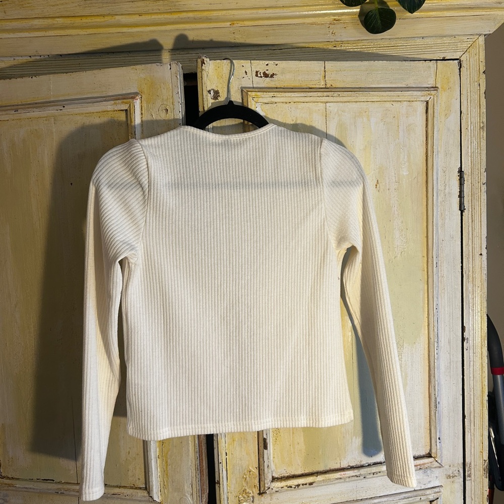 Divided White Ribbed Tie-Front Cardigan - Picture 4 of 4